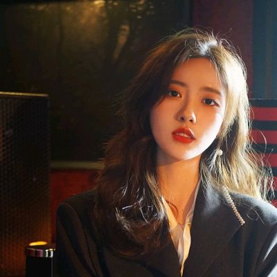 女生在约会中最加分的举动是？